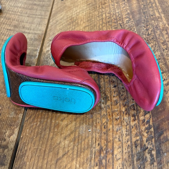 Tieks EUC - Picture 2 of 5